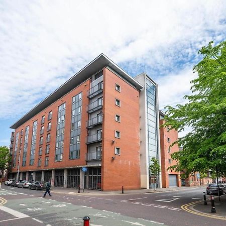 Best Location In Belfast! Free Parking Exterior photo