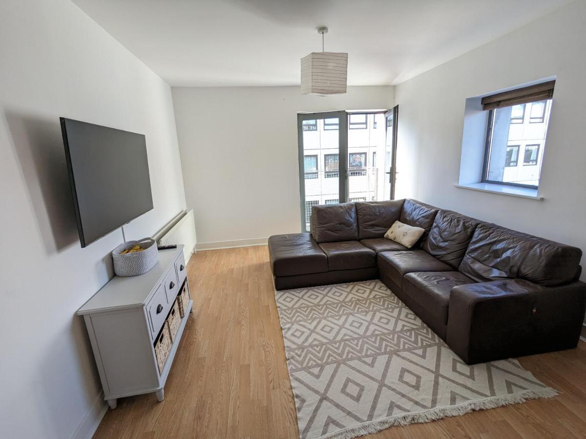Best Location In Belfast! Free Parking Exterior photo